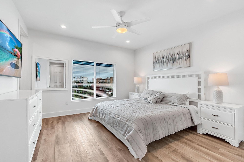 Azul Townhomes A1