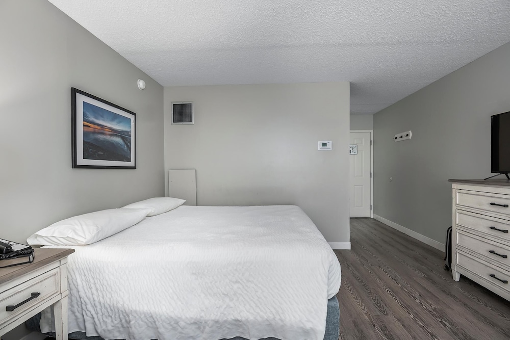 First Floor Standard Deluxe King view 2