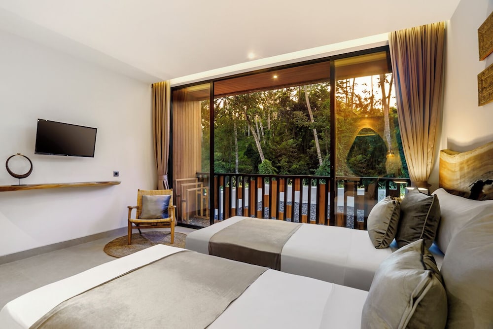 12BR St. Monica Kala