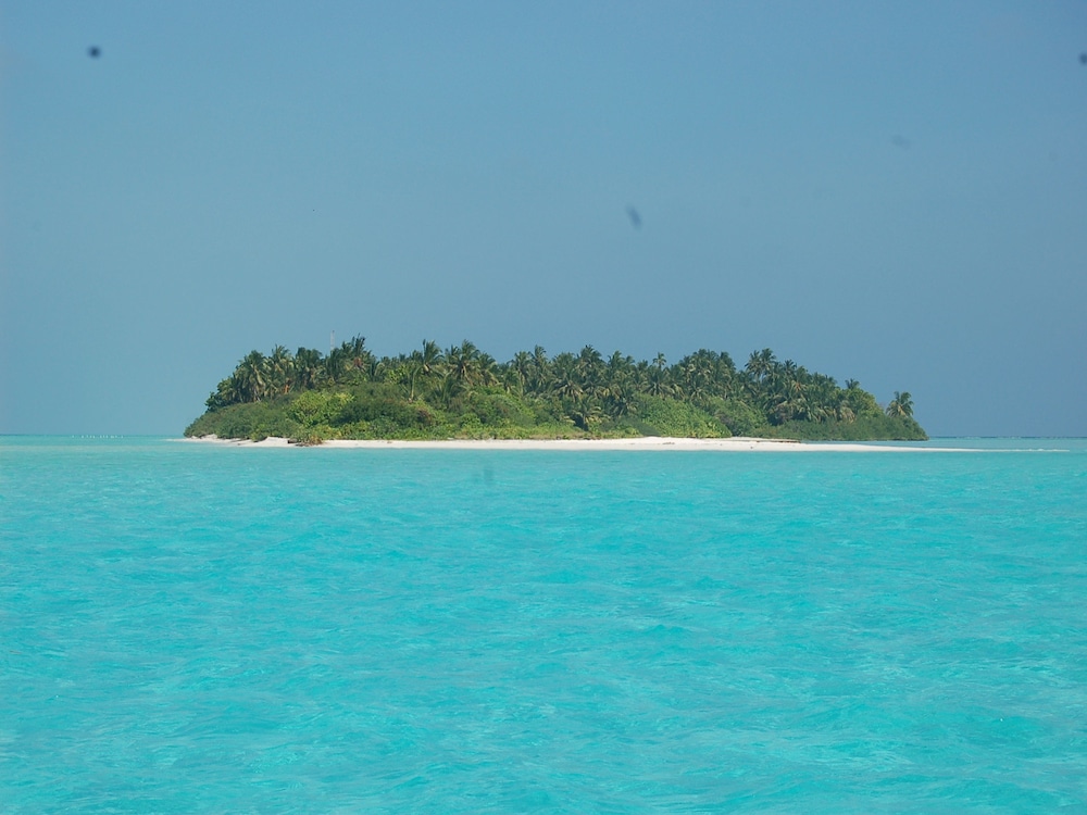 Vaali Maldives Island Escapes & Dive