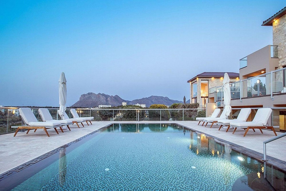 Tersanas Villas