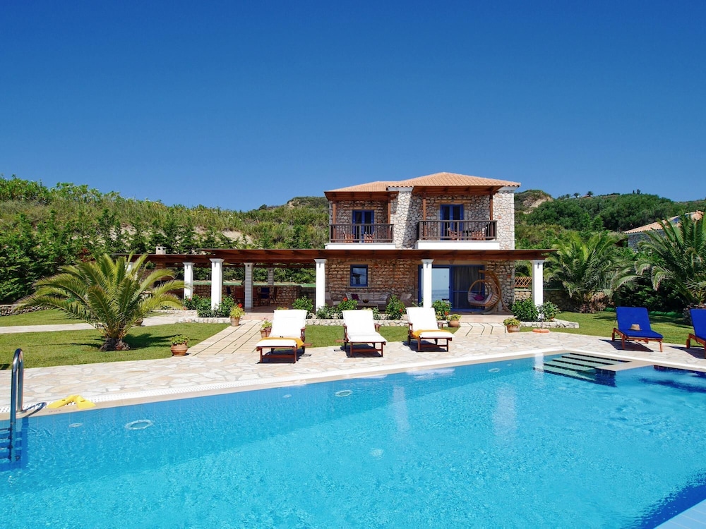 Villa Odysseus in Spartia view 4