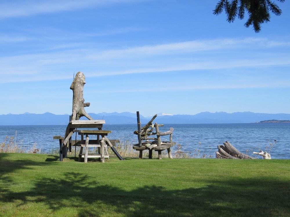 Parksville Vacations - Tanglewood Beach Homes - Property Image 7