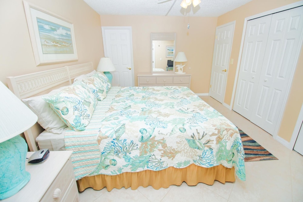 Smyrna Beach Club 818b