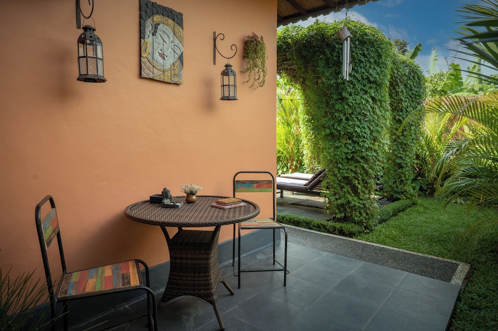 Genie Private Villa by Travellink Bali