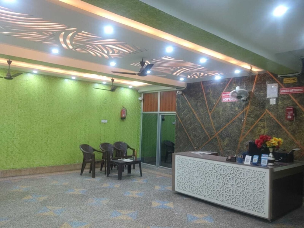 Ayodhya Cantt Palace & Restaurant