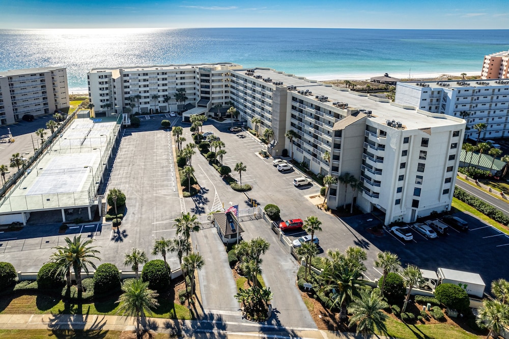 Inlet Reef 513 2 Bedroom Condo