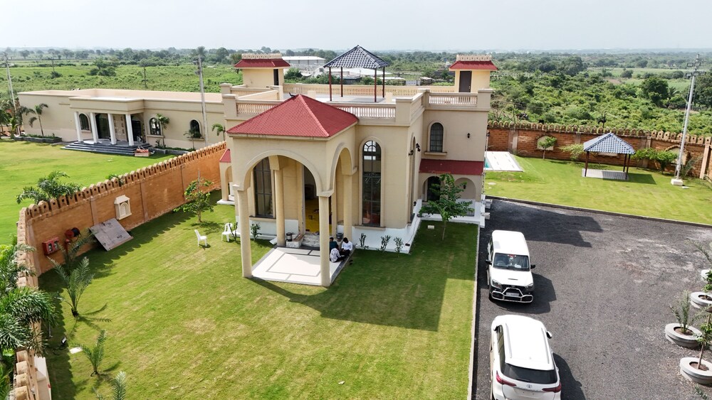 M Farm Resort
