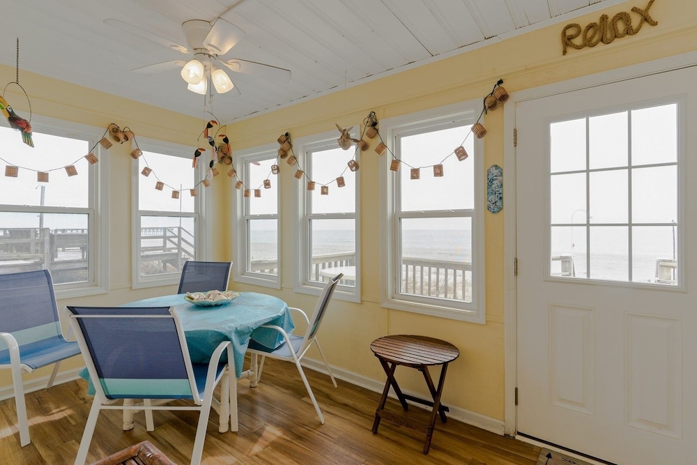 Yellow Bird 2 Bedroom Home by RedAwning