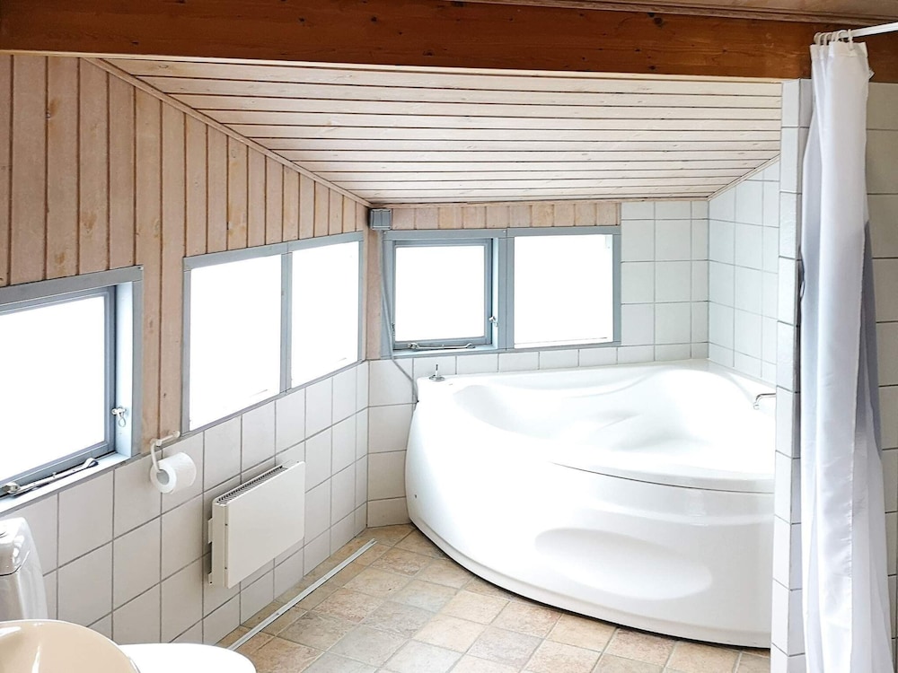 6 Person Holiday Home in Sjolund