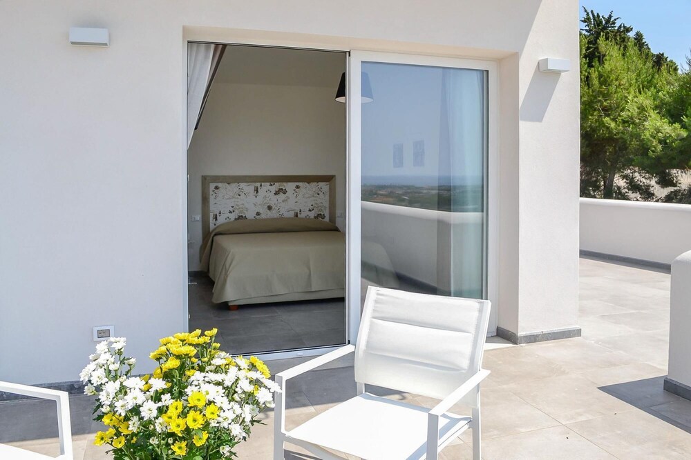 Villa Marsala en Marsala — balance & terrace