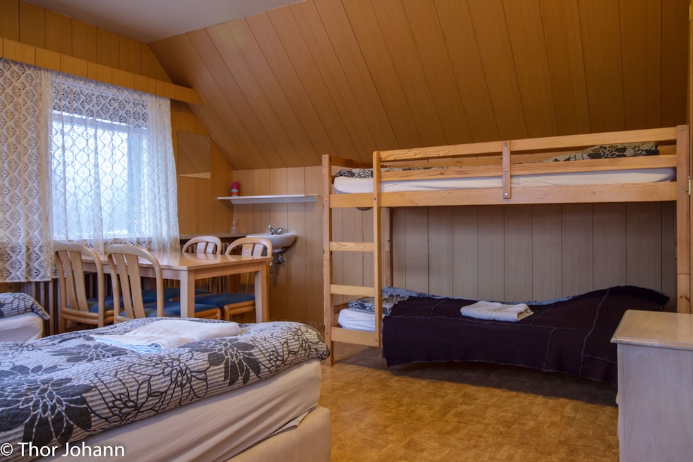 Hotel Hjarðarból