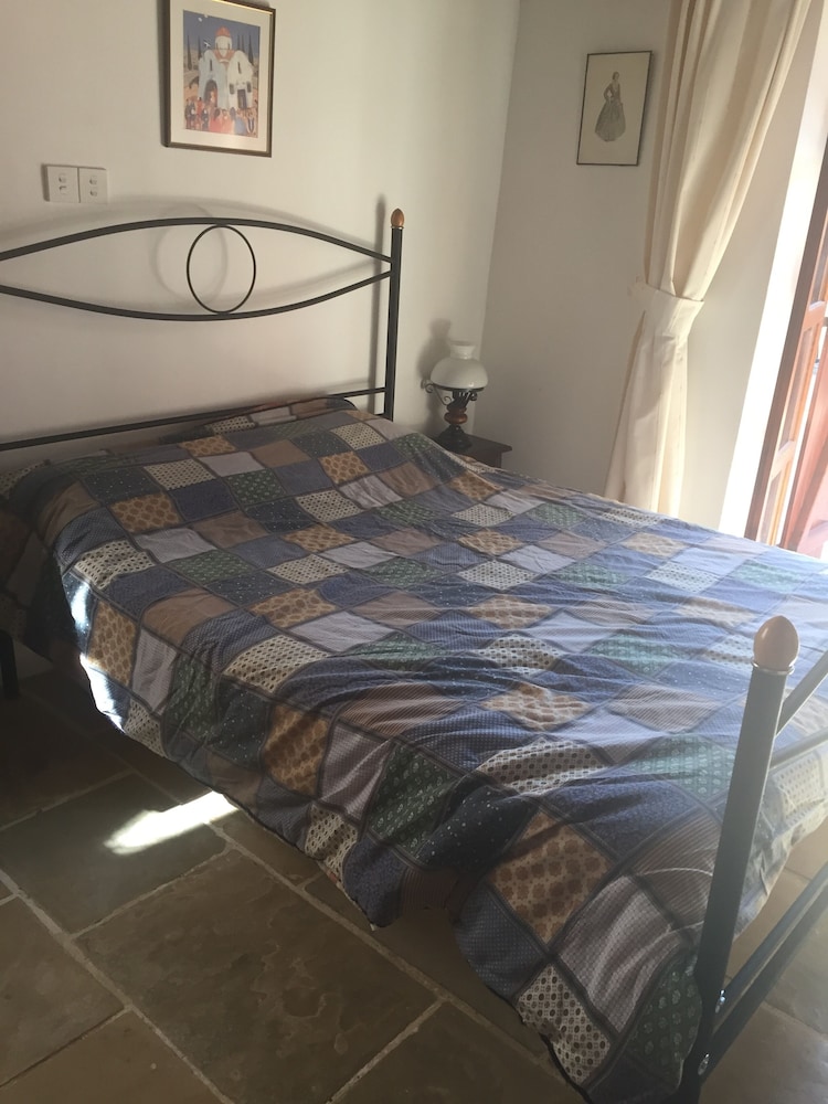 Traditional Large Detached Village House wih Private Pool and Enclosed Courtyard view 2
