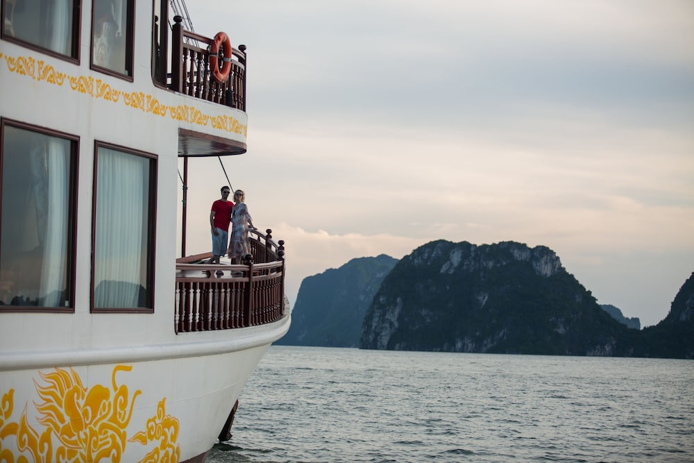 Emperor Cruises Legacy Halong