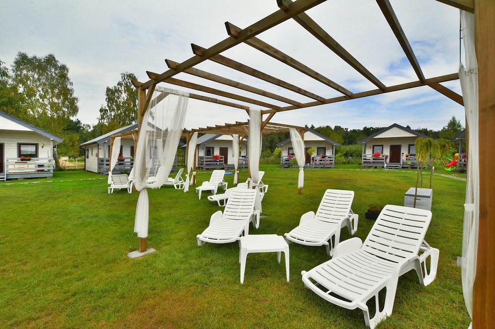 Cottage in Jaroslawiec Near Heated Pool view 2
