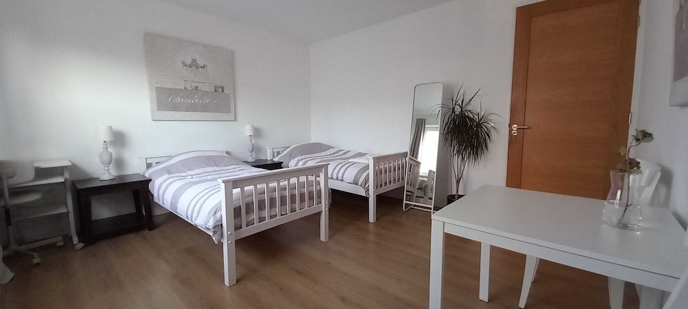 BB luxury villa free parking