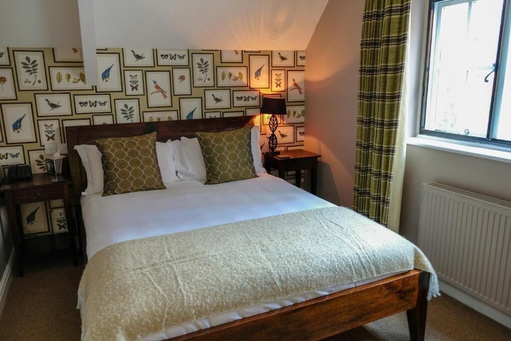 The Peat Spade Inn