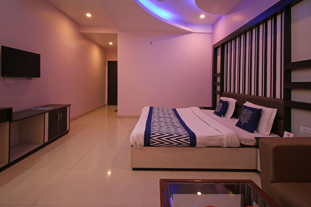 OYO 4690 Hotel Kanta International