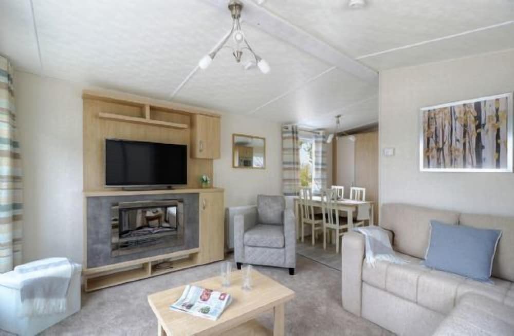 Linwater Holiday Park