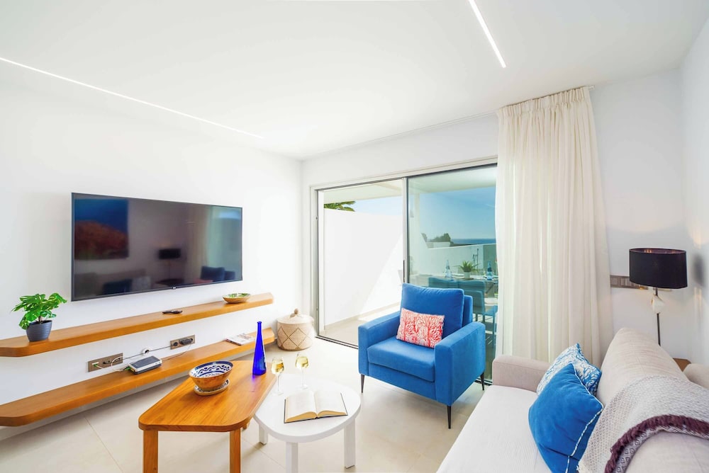 Marina Suite Villa Agua