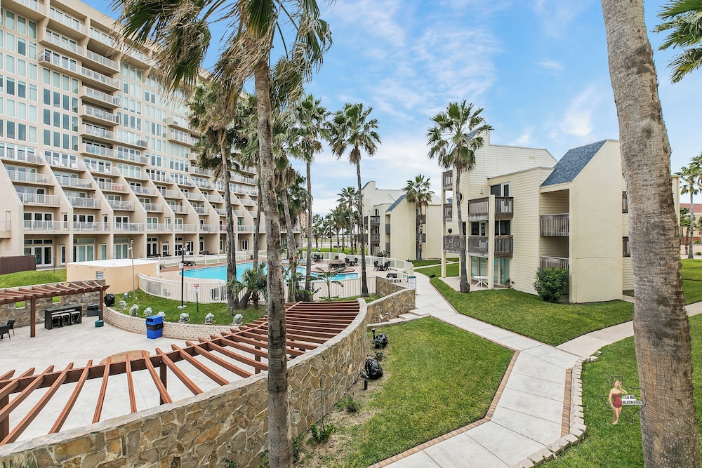 Bahia Mar Solare Resort Condos