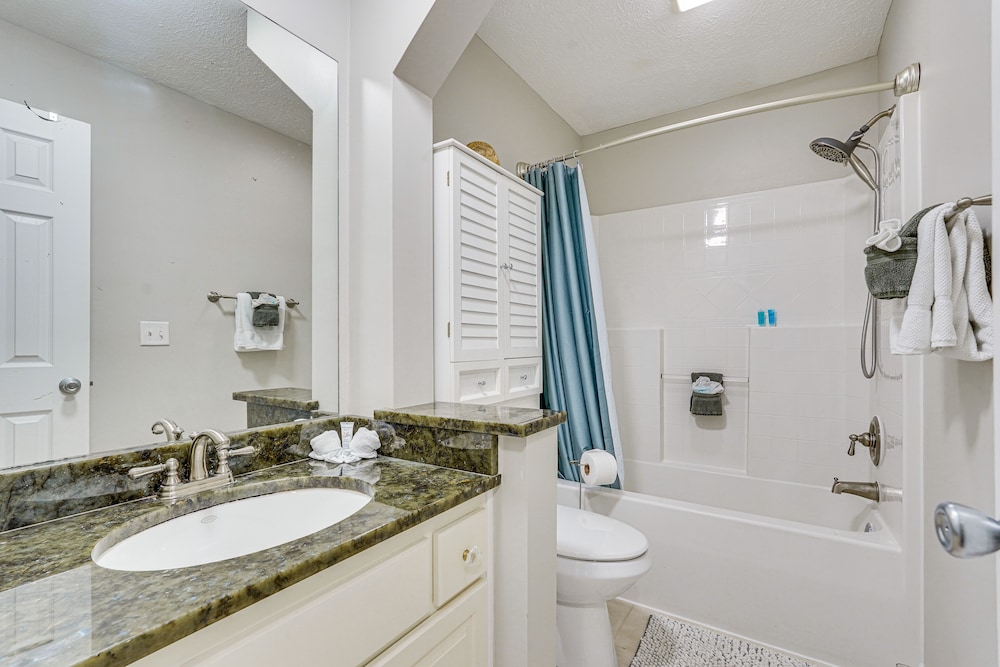 Panama City Beach Townhome w/ Resort Amenities!