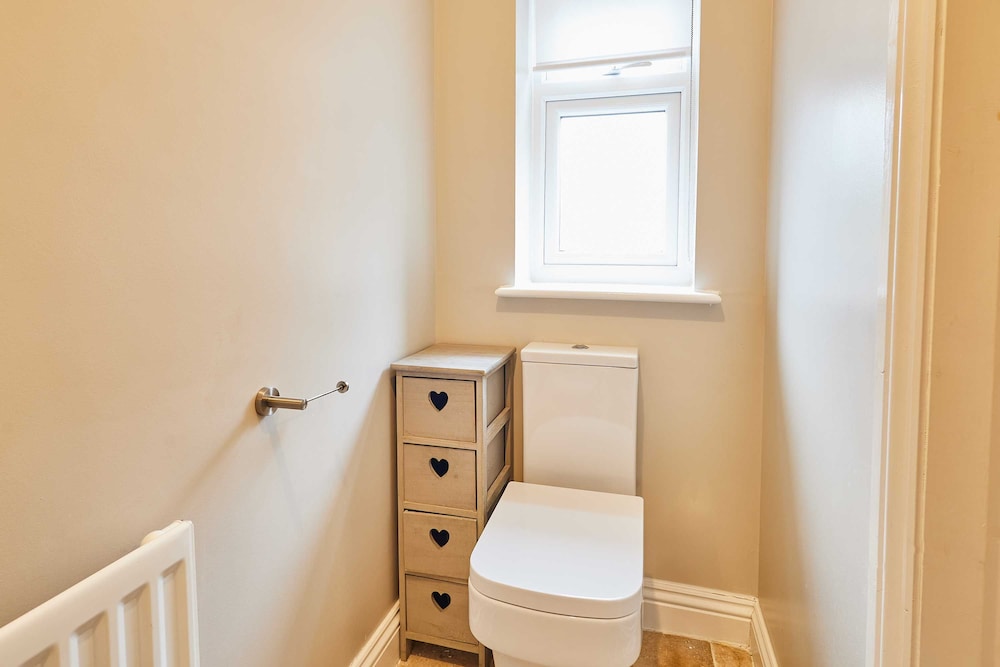 Host Stay Bristol Avenue