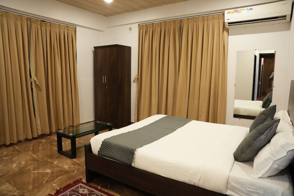 Rio Royale Resort