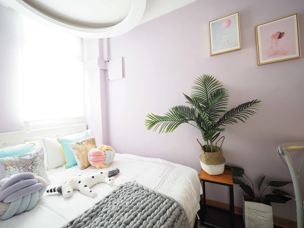 Guesthouse in Taipei near Ximen Metro Station
