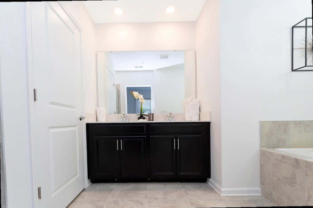 Chic 2Bd Family Retreat With Free Waterpark