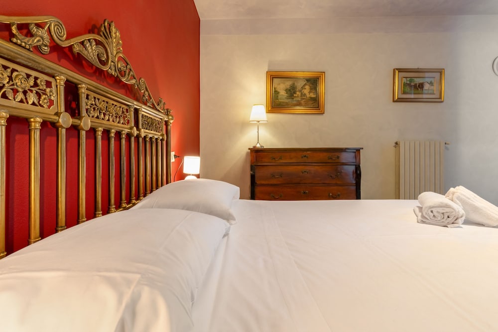 Borgo al Sole 2 by Wonderful Italy