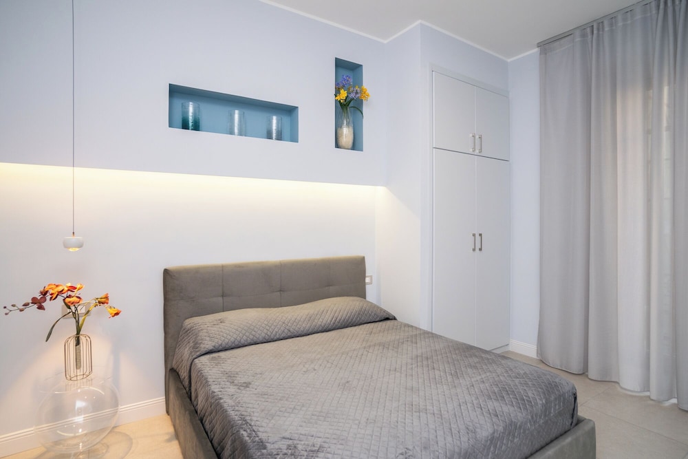 Amnis rooms