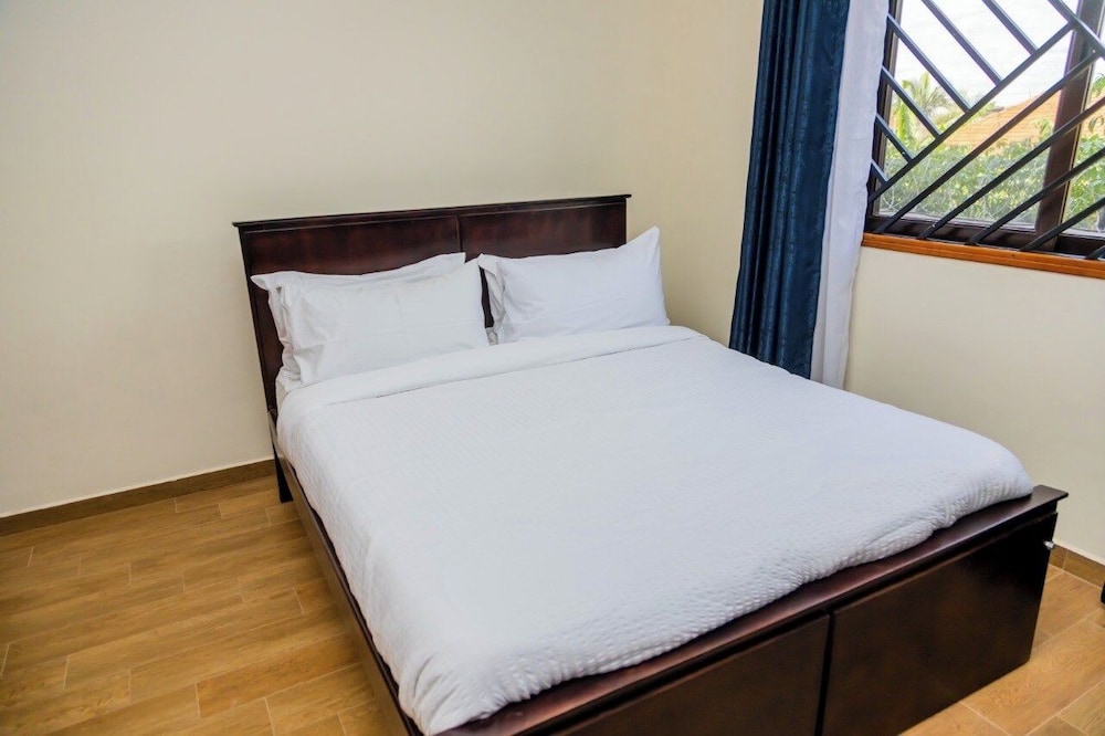 Cozy Residences Kampala 005 view 2