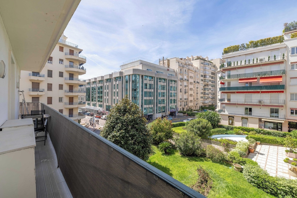 Modern Apartment - 2br-4p- Croisette Plage