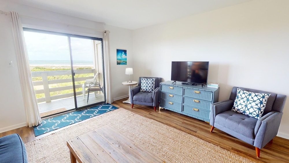 Lighthouse Point 2 by Tybee Vacation Rentals