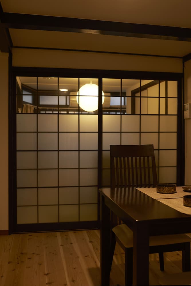 Guest house Connection Karasuma Gojo, Kyoto - 9