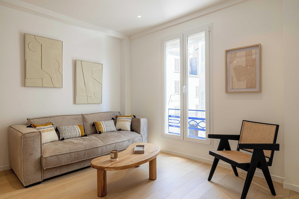Renovated Apartment - Cannes Croisette Golden Square