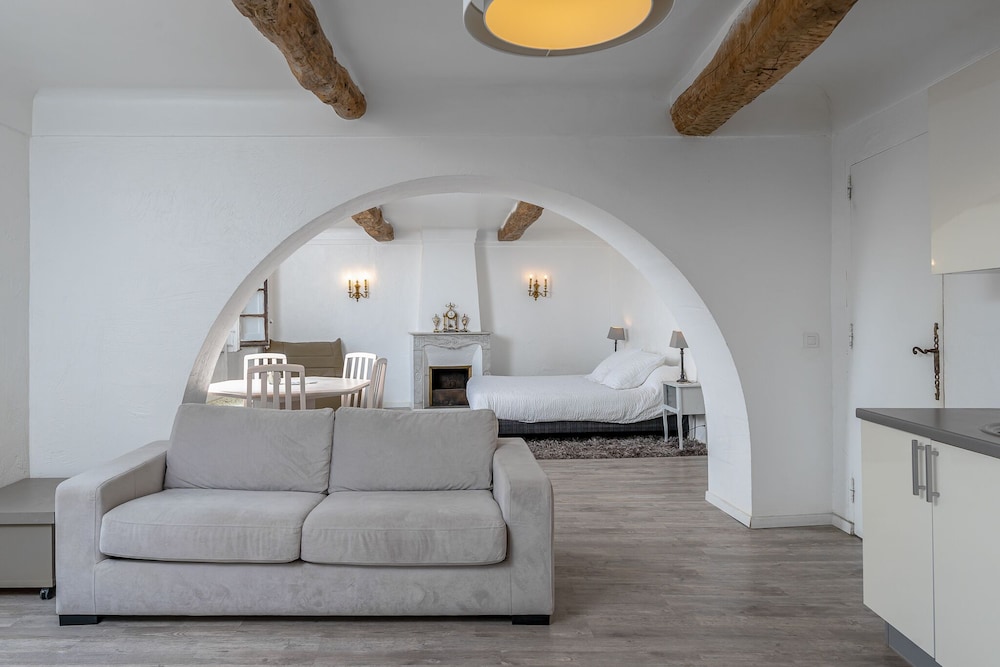 Maison Carles BnB