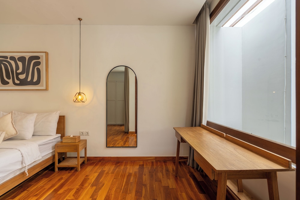 Green Moon Villa by Betterplace
