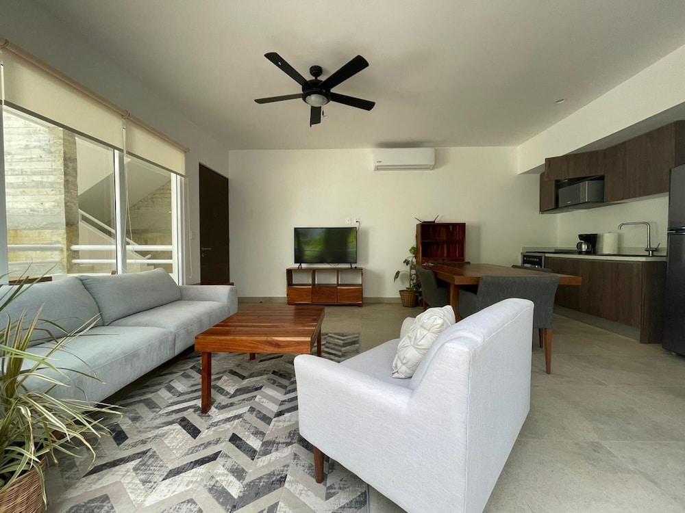 Unique Condo in Aldea Zama Sublime Shared Pools Sun Loungers Lovely Private Balcony