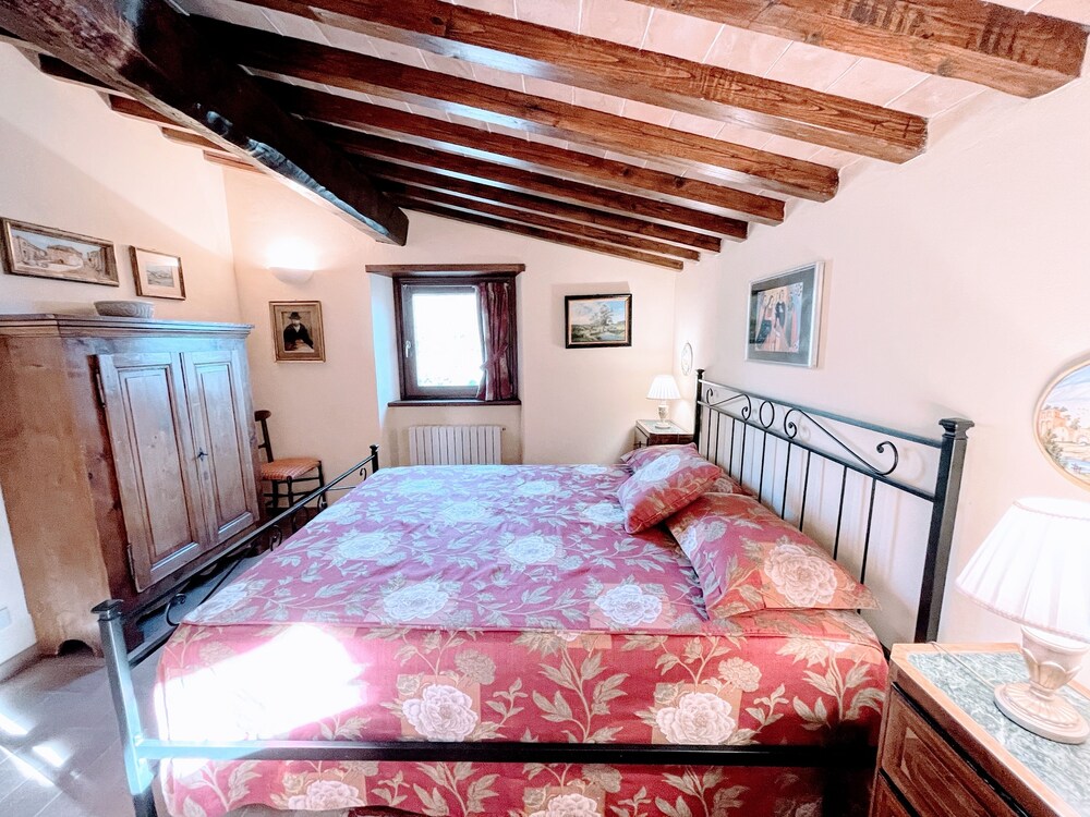 Spoleto Splash : Cisterna/sleeps 2/3/wifi/aircon view 2