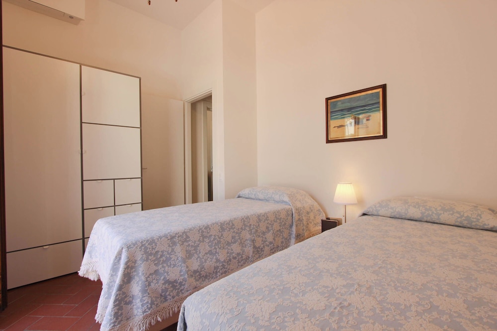 Marsili Suite