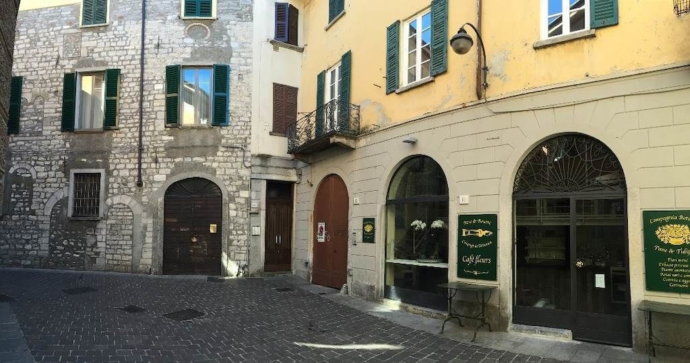 Logicasa Elegance in Como Centre