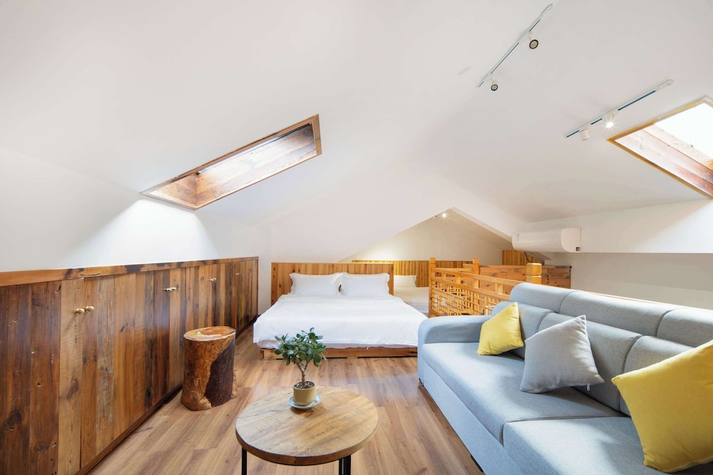XiangLu YiMo Valley Retreat Guesthouse