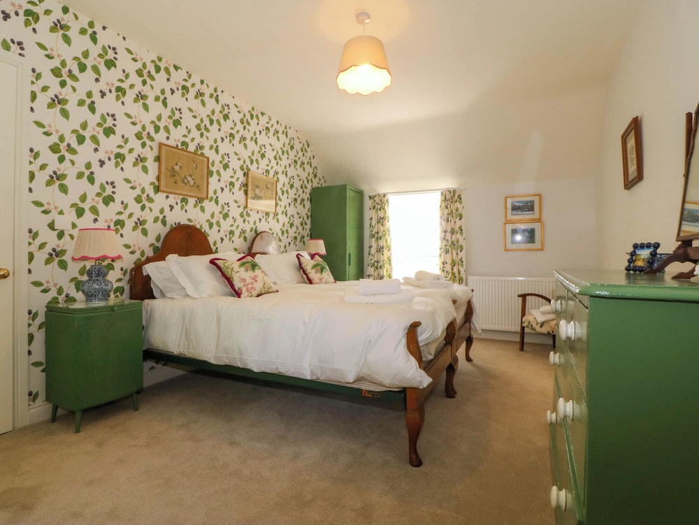 Bodior Garden Cottage