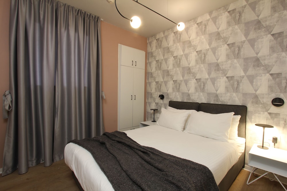 Charming 1B Apt Near Expo & Univ TelAviv