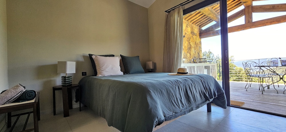 Villa U Casa Legnu & sa Bergerie