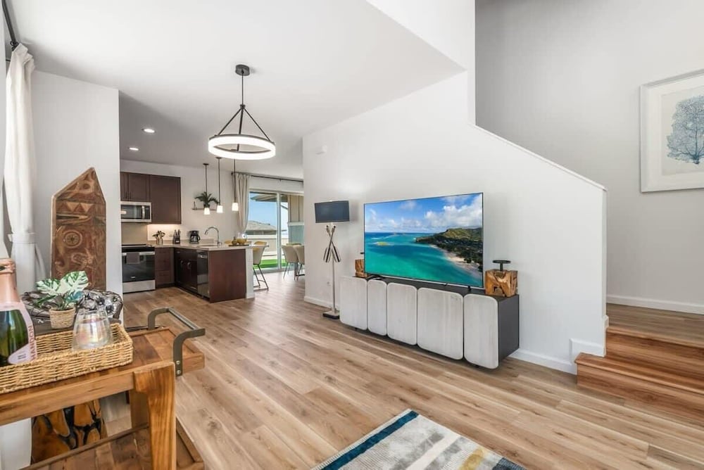 @ Marbella Lane - Stylish House + Impressive Views