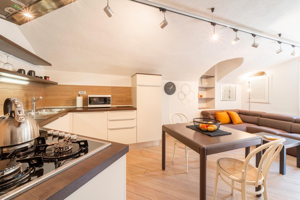 Tremezzina Charming Apartment by Wonderful Italy