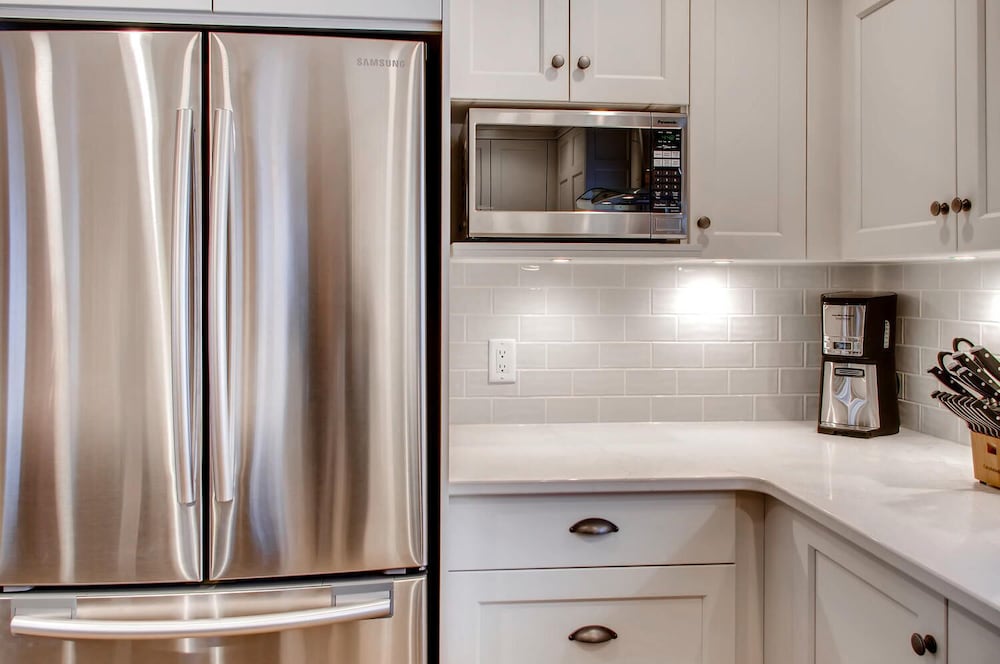 385 Moonshine Crescent by Okanagan Premier